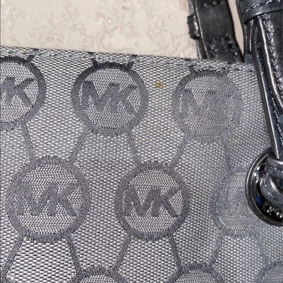 Michael Kors Charcoal Grey Handbag - Picture 4 of 6